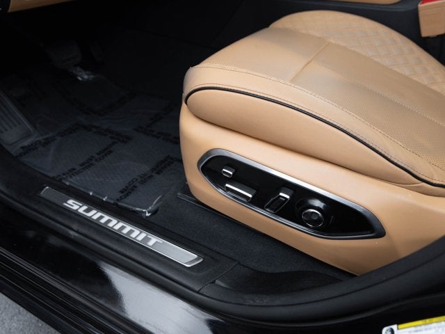 2023 Jeep Grand Cherokee Summit Reserve