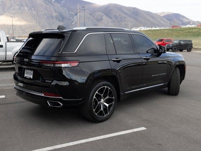 2023 Jeep Grand Cherokee Summit Reserve