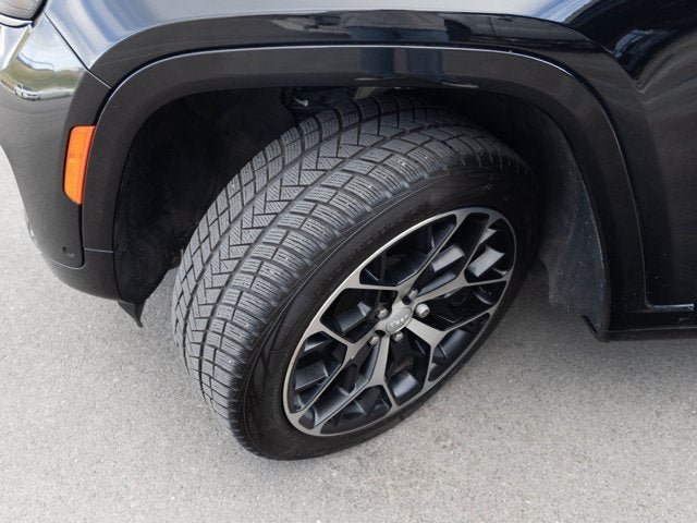 2023 Jeep Grand Cherokee Summit Reserve