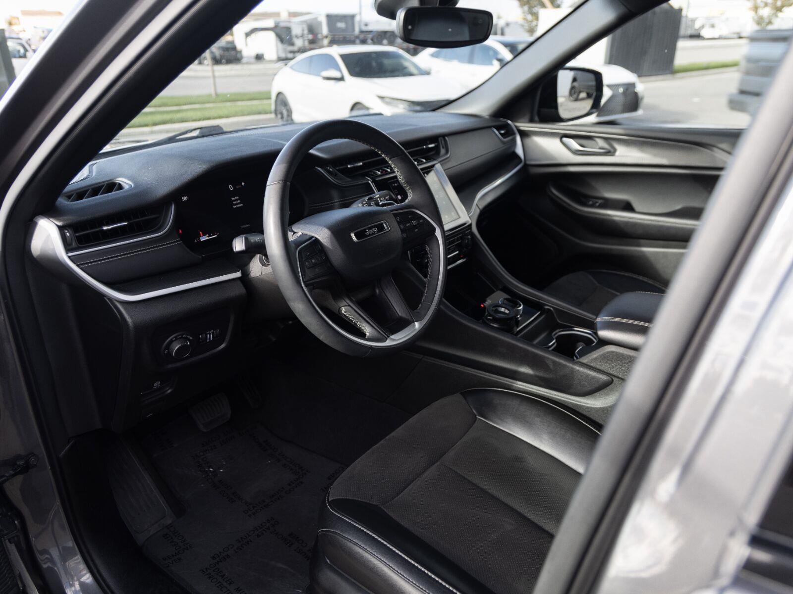 2024 Jeep Grand Cherokee L Altitude