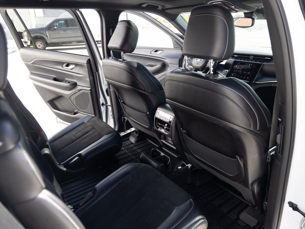 2023 Jeep Grand Cherokee L Altitude X
