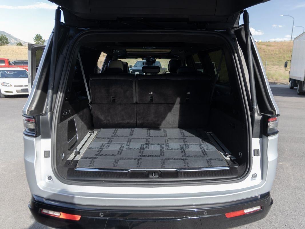 2024 Jeep Grand Wagoneer L Series III Obsidian
