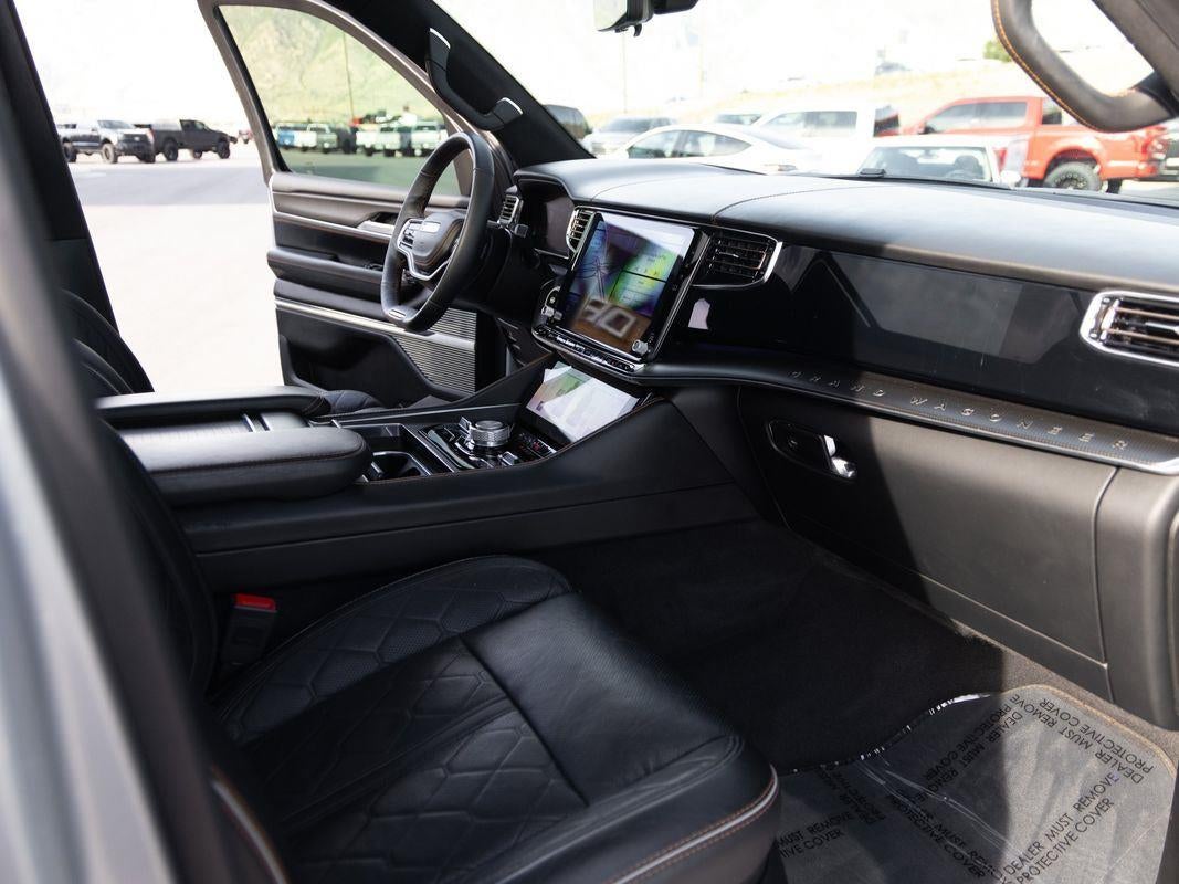 2024 Jeep Grand Wagoneer L Series III Obsidian