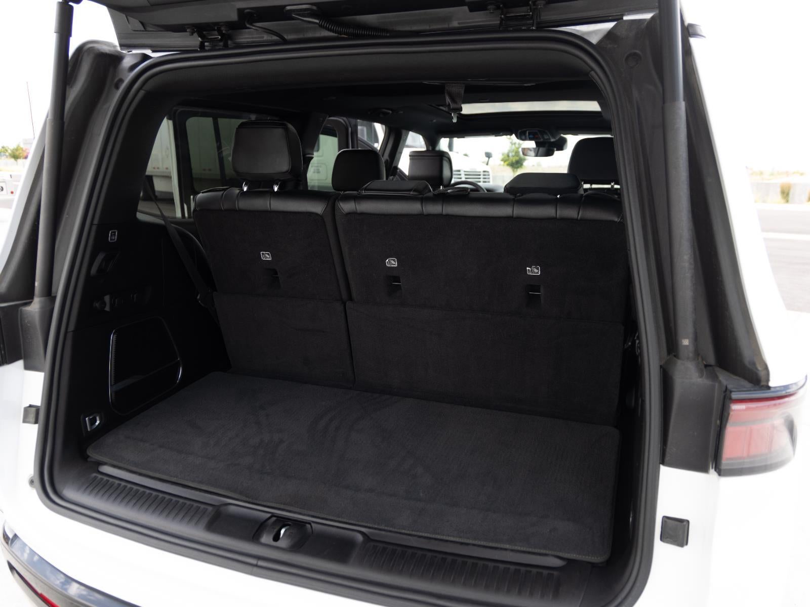 2024 Jeep Wagoneer Series II Carbide