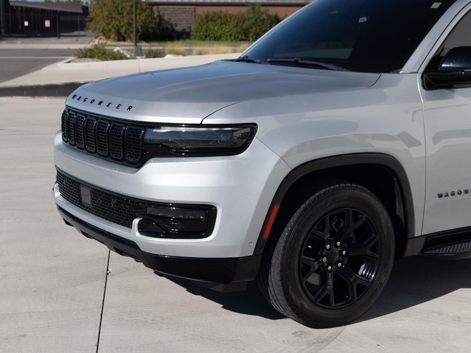 2023 Jeep Wagoneer Series II Carbide
