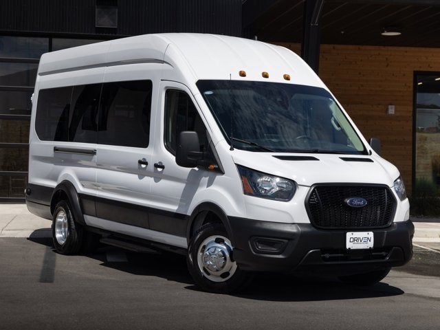 2024 Ford Transit Passenger Wagon 350 HD XL