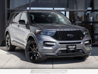 2022 Ford Explorer ST
