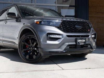 2022 Ford Explorer ST