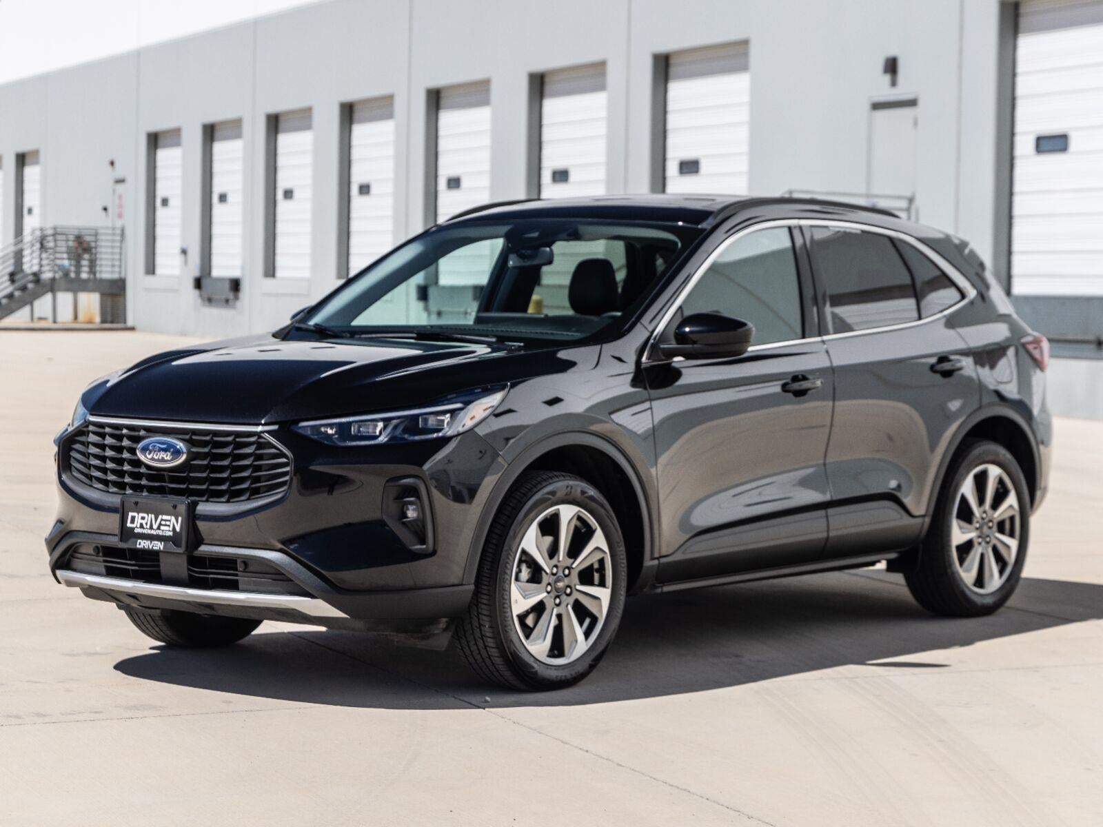 2025 Ford Escape Platinum