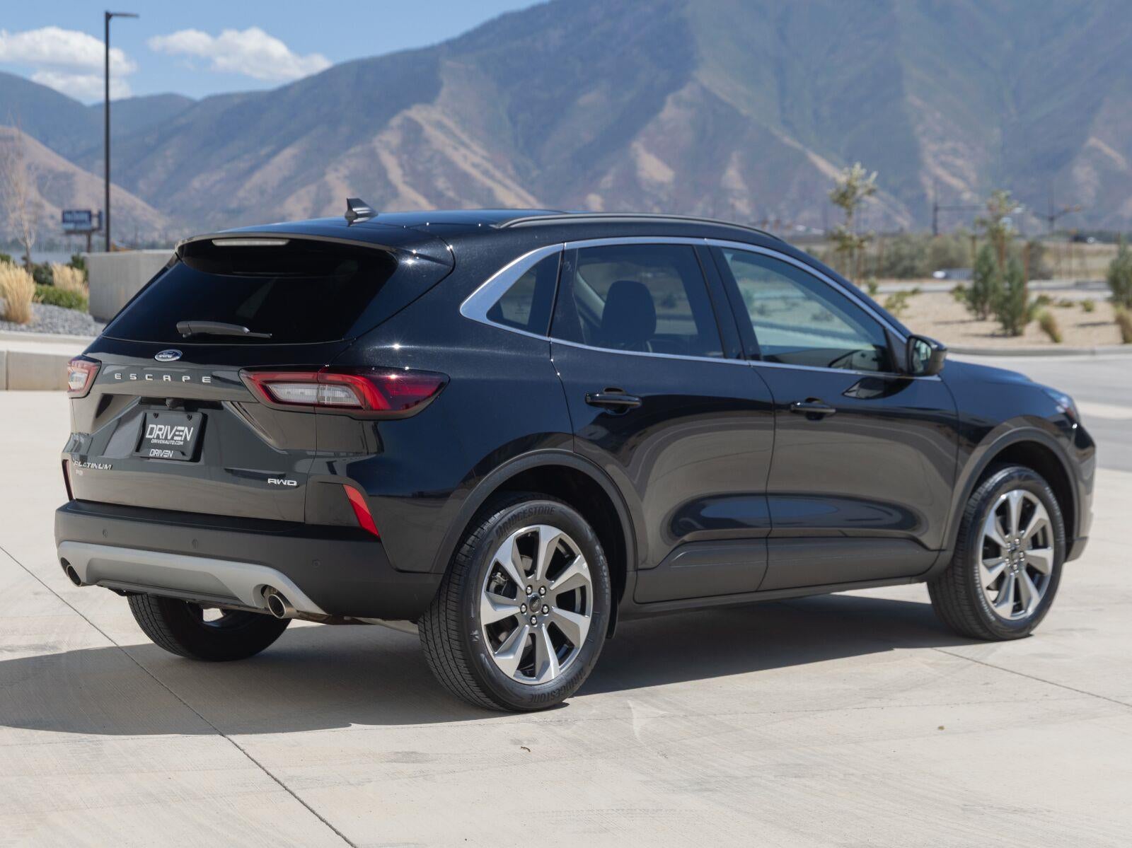 2025 Ford Escape Platinum