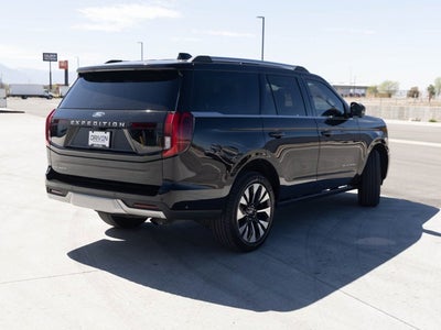 2025 Ford Expedition Platinum