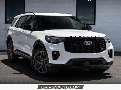 2025 Ford Explorer ST
