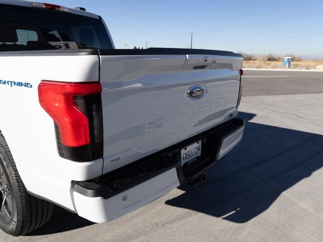 2023 Ford F-150 Lightning XLT