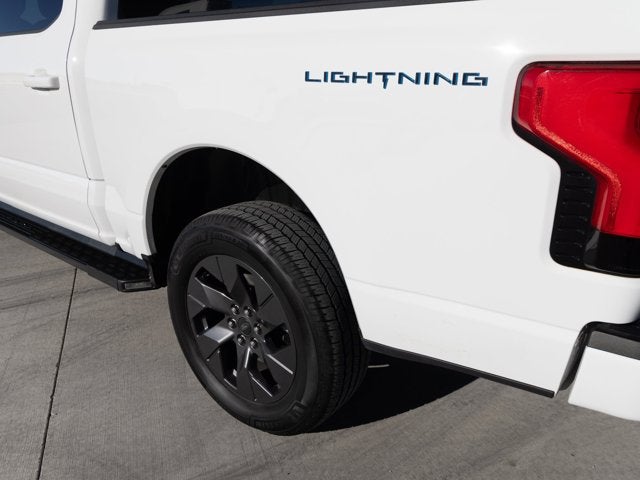 2023 Ford F-150 Lightning XLT