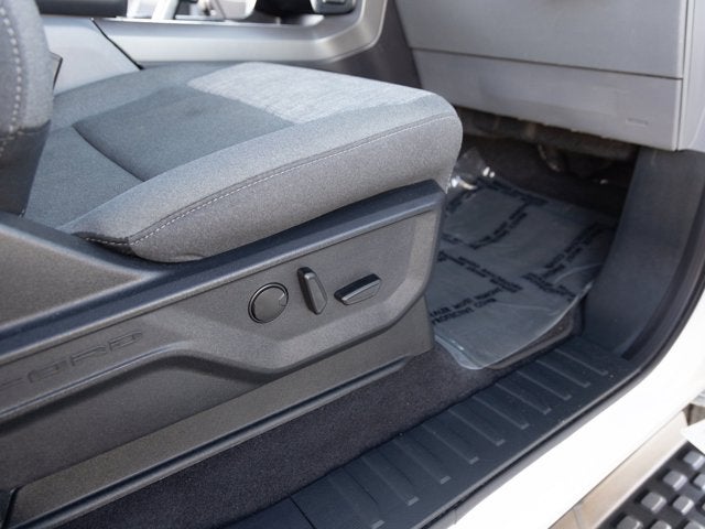 2023 Ford F-150 Lightning XLT