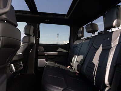 2025 Ford Super Duty F-350 SRW Platinum