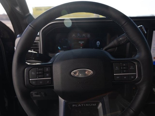 2025 Ford Super Duty F-350 SRW Platinum