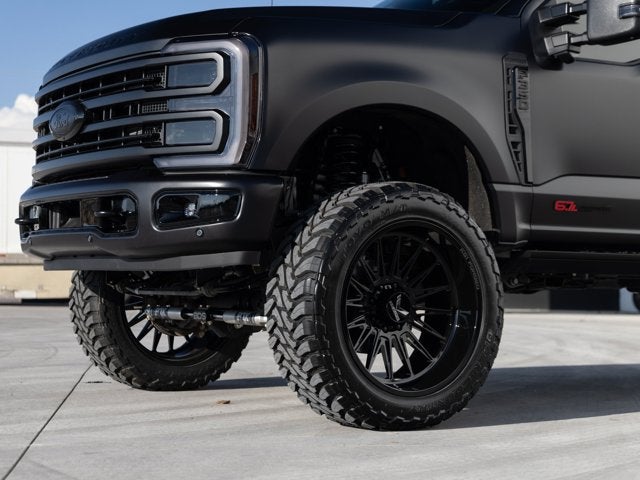 2025 Ford Super Duty F-350 SRW Platinum