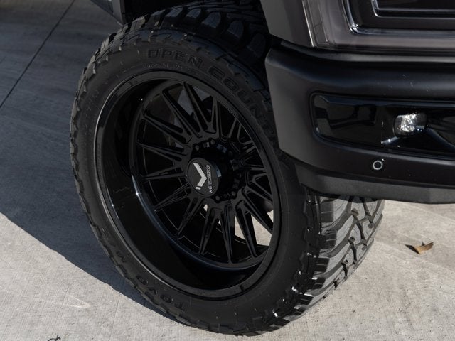 2025 Ford Super Duty F-350 SRW Platinum