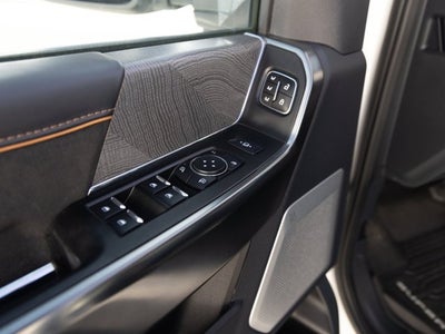 2023 Ford Super Duty F-350 SRW Platinum