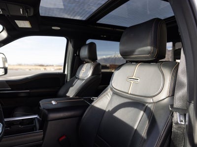 2023 Ford Super Duty F-350 SRW Platinum