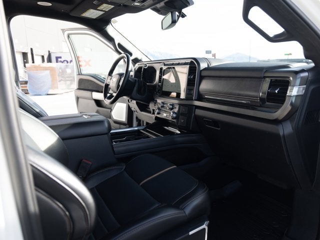 2023 Ford Super Duty F-350 SRW Platinum