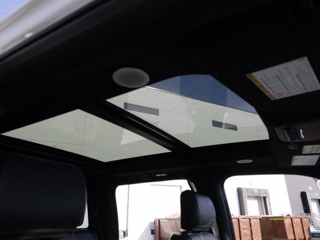 2023 Ford Super Duty F-350 SRW Platinum