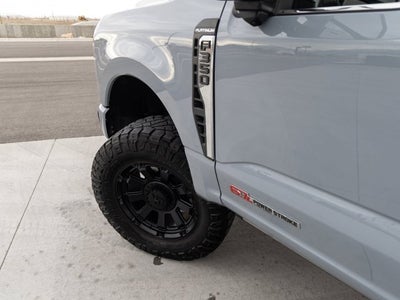 2024 Ford Super Duty F-350 SRW Platinum