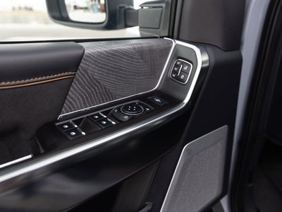 2024 Ford Super Duty F-350 SRW Platinum