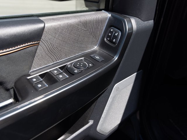 2024 Ford Super Duty F-350 SRW Platinum