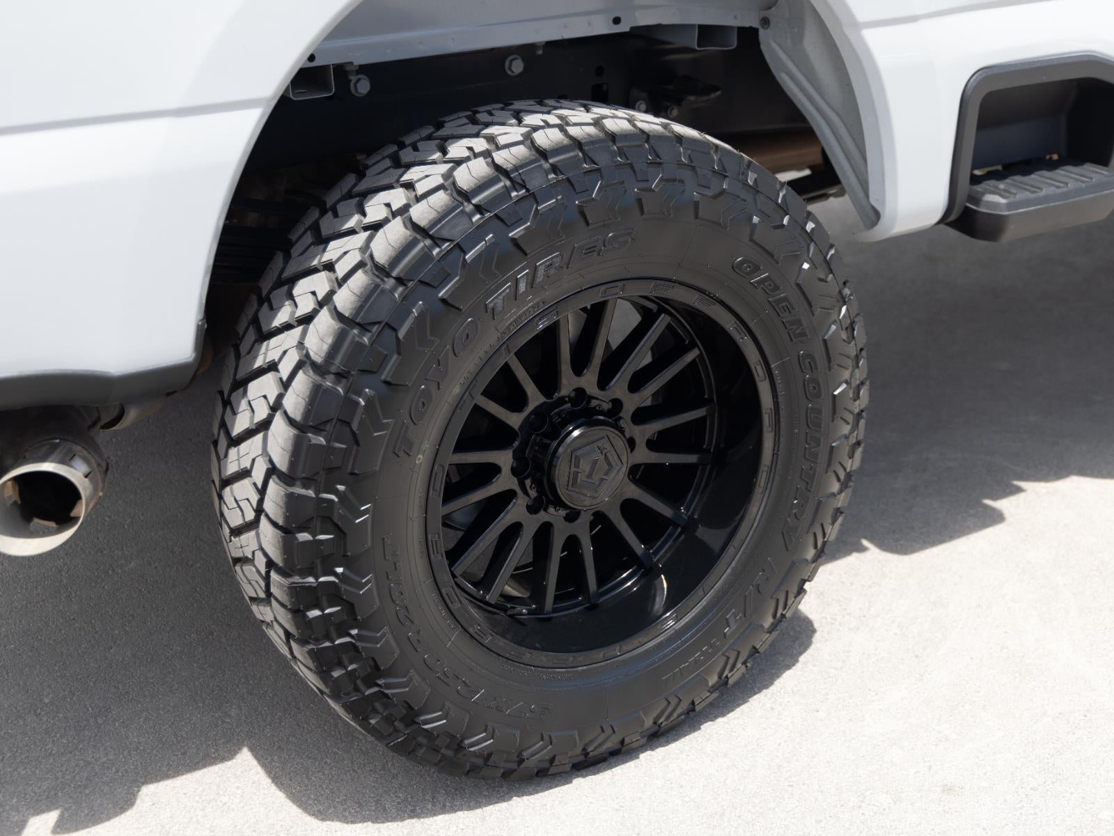 2025 Ford Super Duty F-350 SRW LARIAT