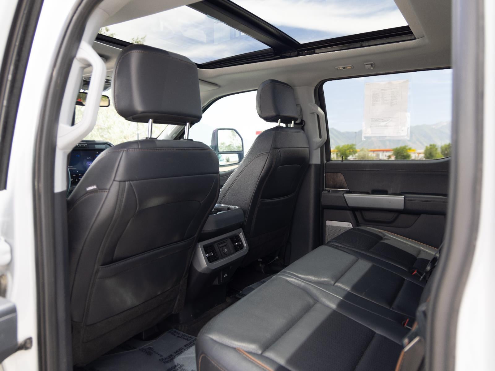2025 Ford Super Duty F-350 SRW LARIAT