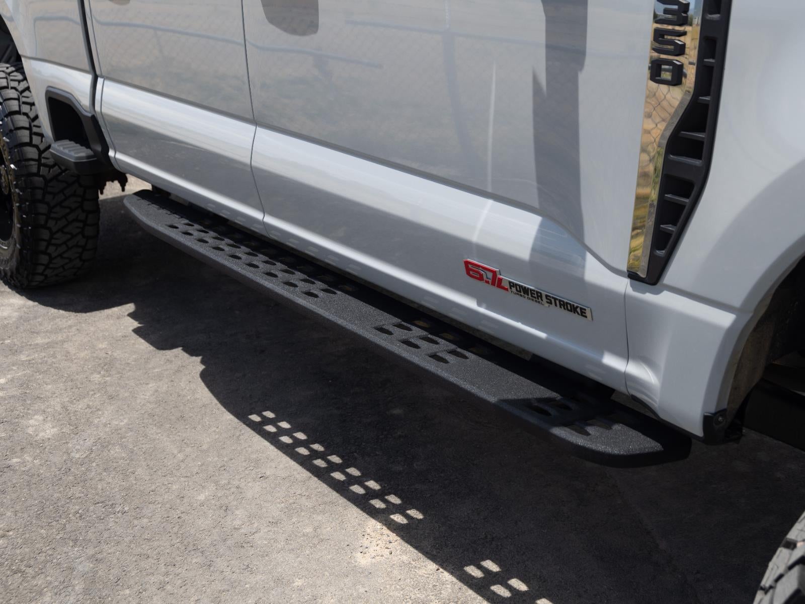 2025 Ford Super Duty F-350 SRW LARIAT