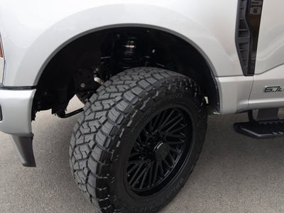 2024 Ford Super Duty F-350 SRW LARIAT