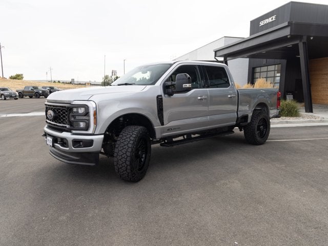 2024 Ford Super Duty F-350 SRW LARIAT