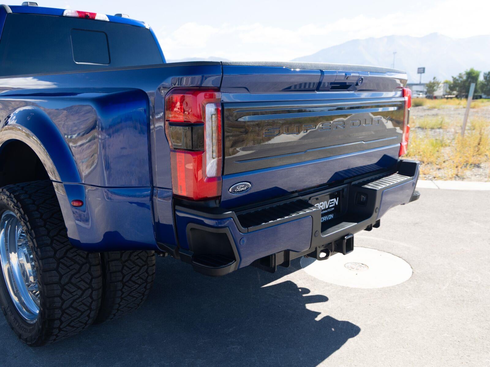 2026 Ford Super Duty F-450 DRW Platinum
