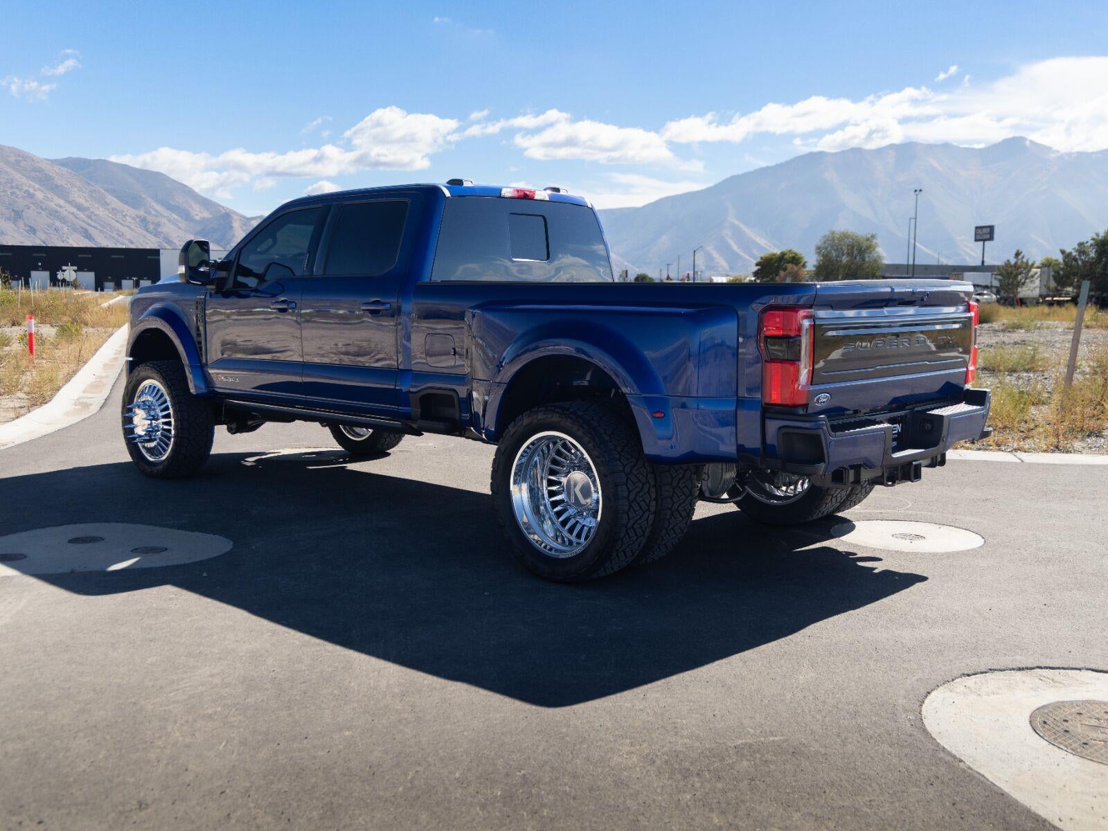 2026 Ford Super Duty F-450 DRW Platinum