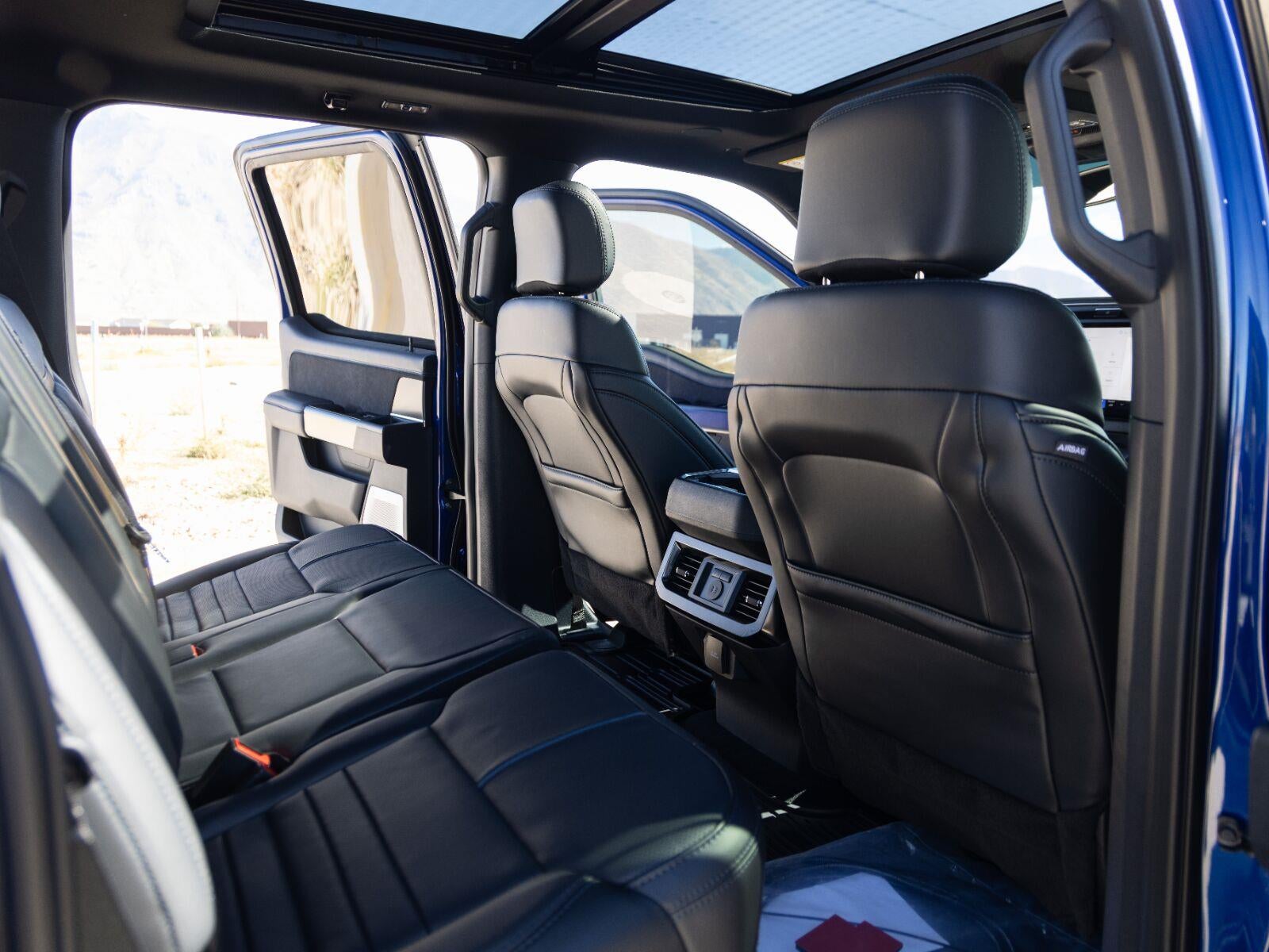 2026 Ford Super Duty F-450 DRW Platinum