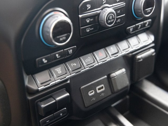 2022 Chevrolet Silverado 3500HD High Country