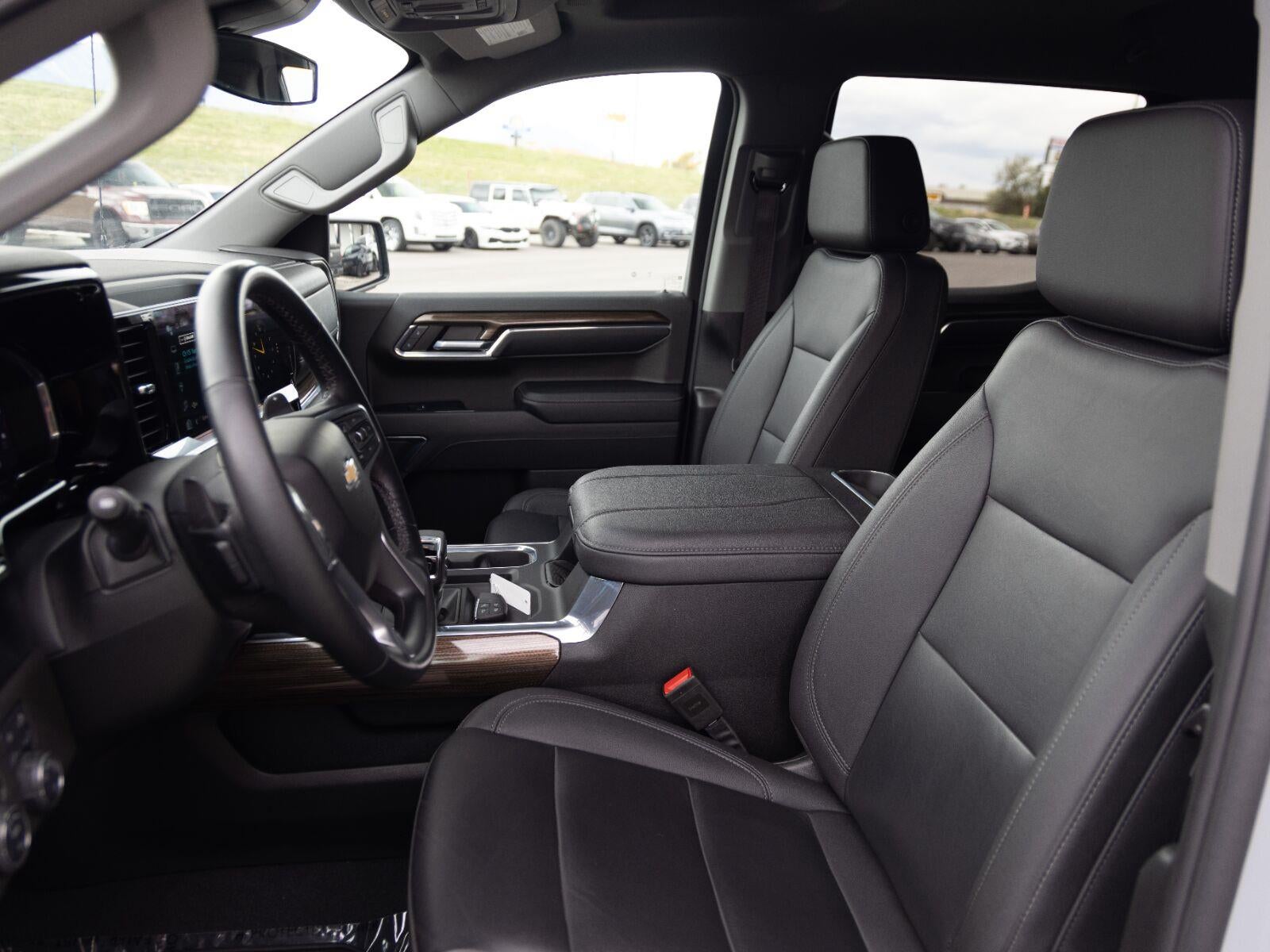 2024 Chevrolet Silverado 1500 LT