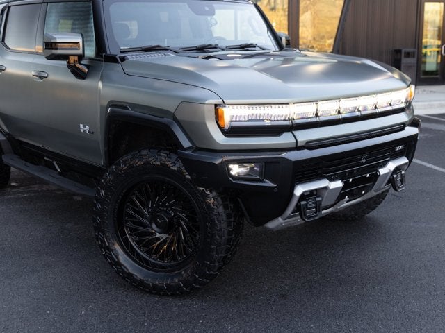2024 GMC HUMMER EV SUV 3X