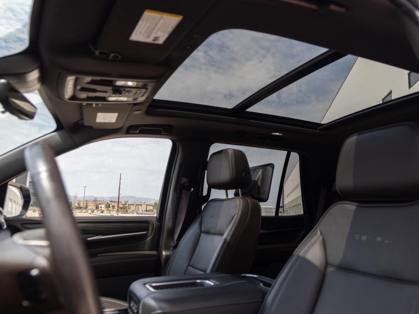 2023 GMC Yukon Denali