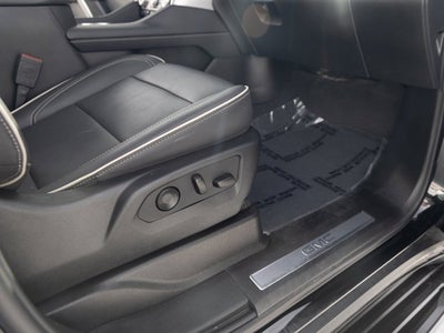 2024 GMC Yukon XL SLT