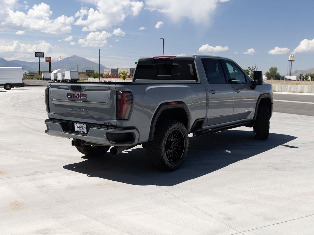 2024 GMC Sierra 2500HD AT4