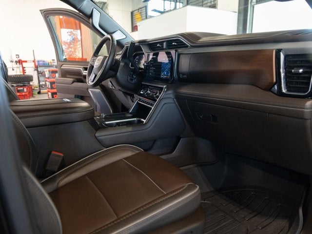 2024 GMC Sierra 3500HD Denali