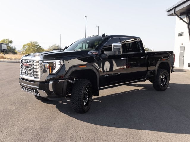 2024 GMC Sierra 3500HD Denali