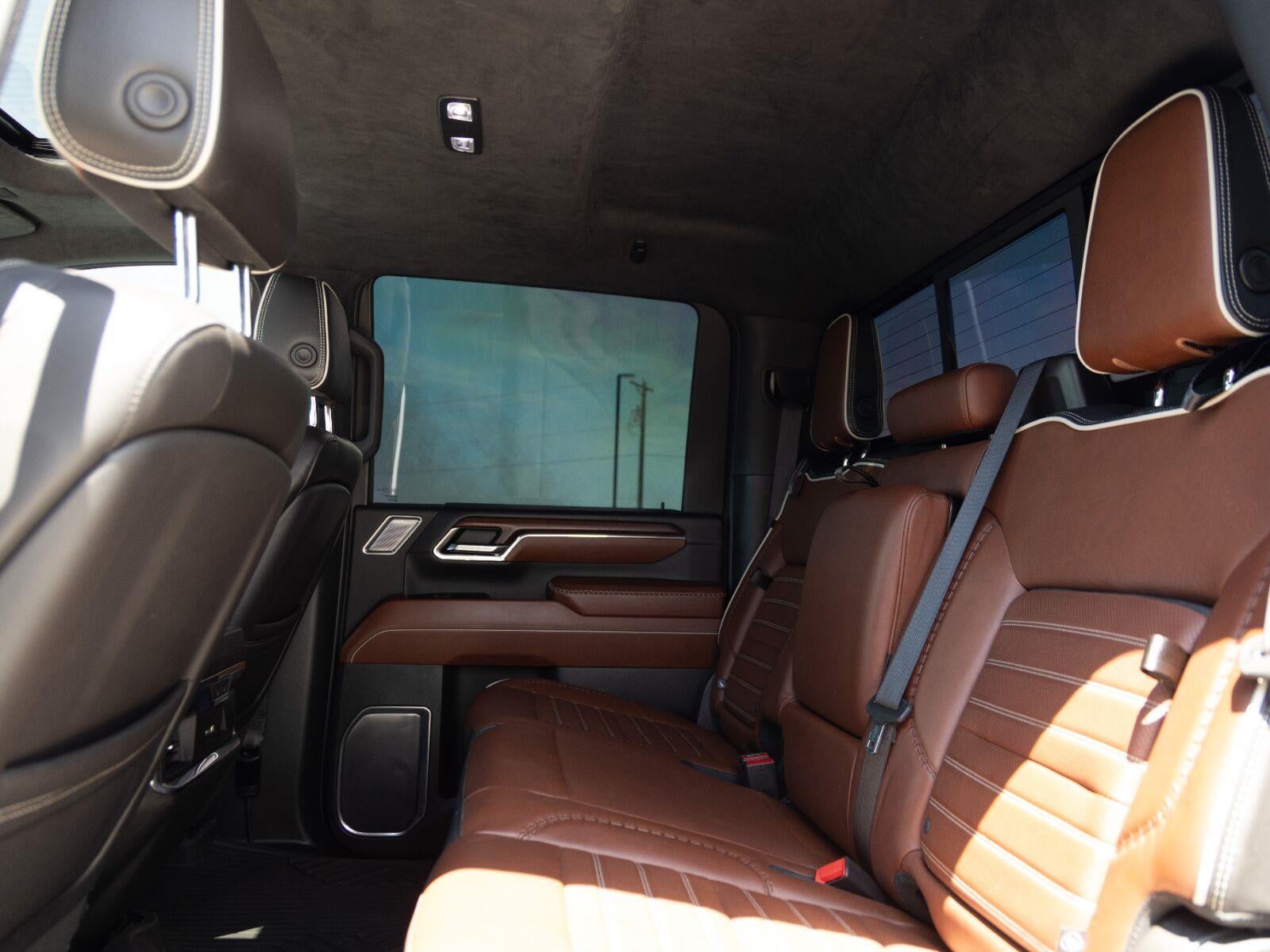2024 GMC Sierra 3500HD Denali Ultimate