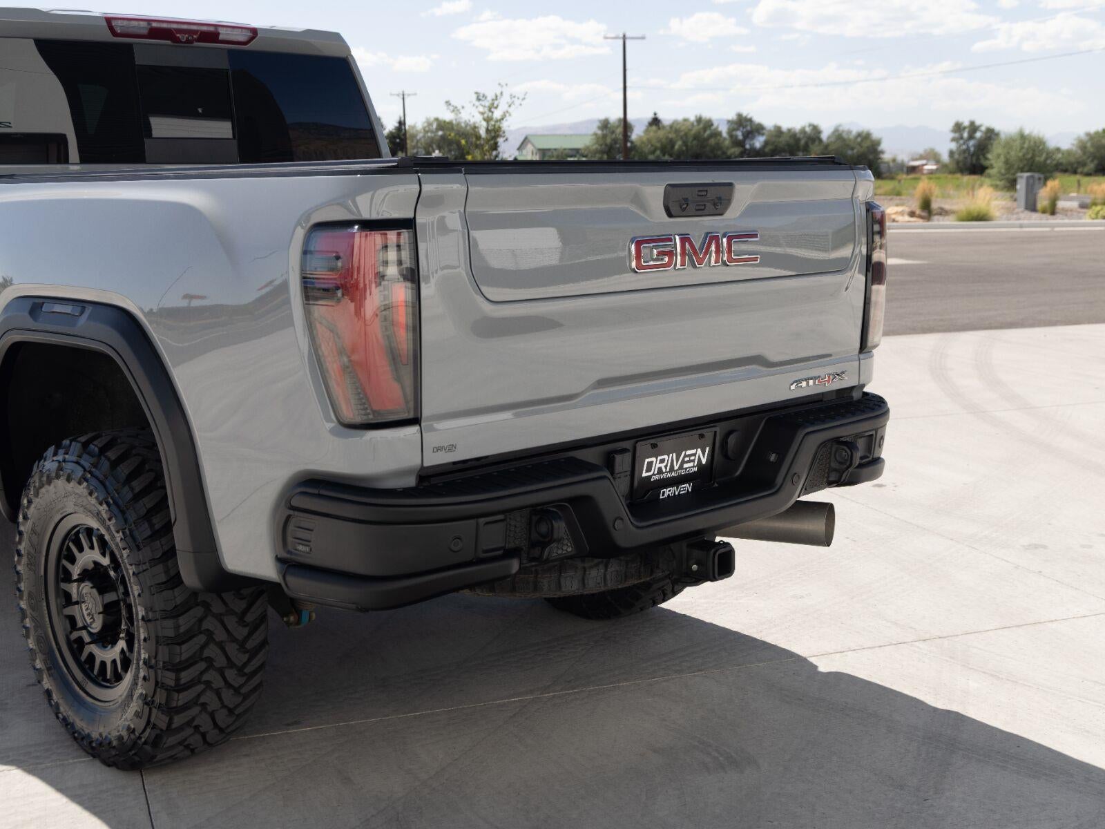 2024 GMC Sierra 2500HD AT4X
