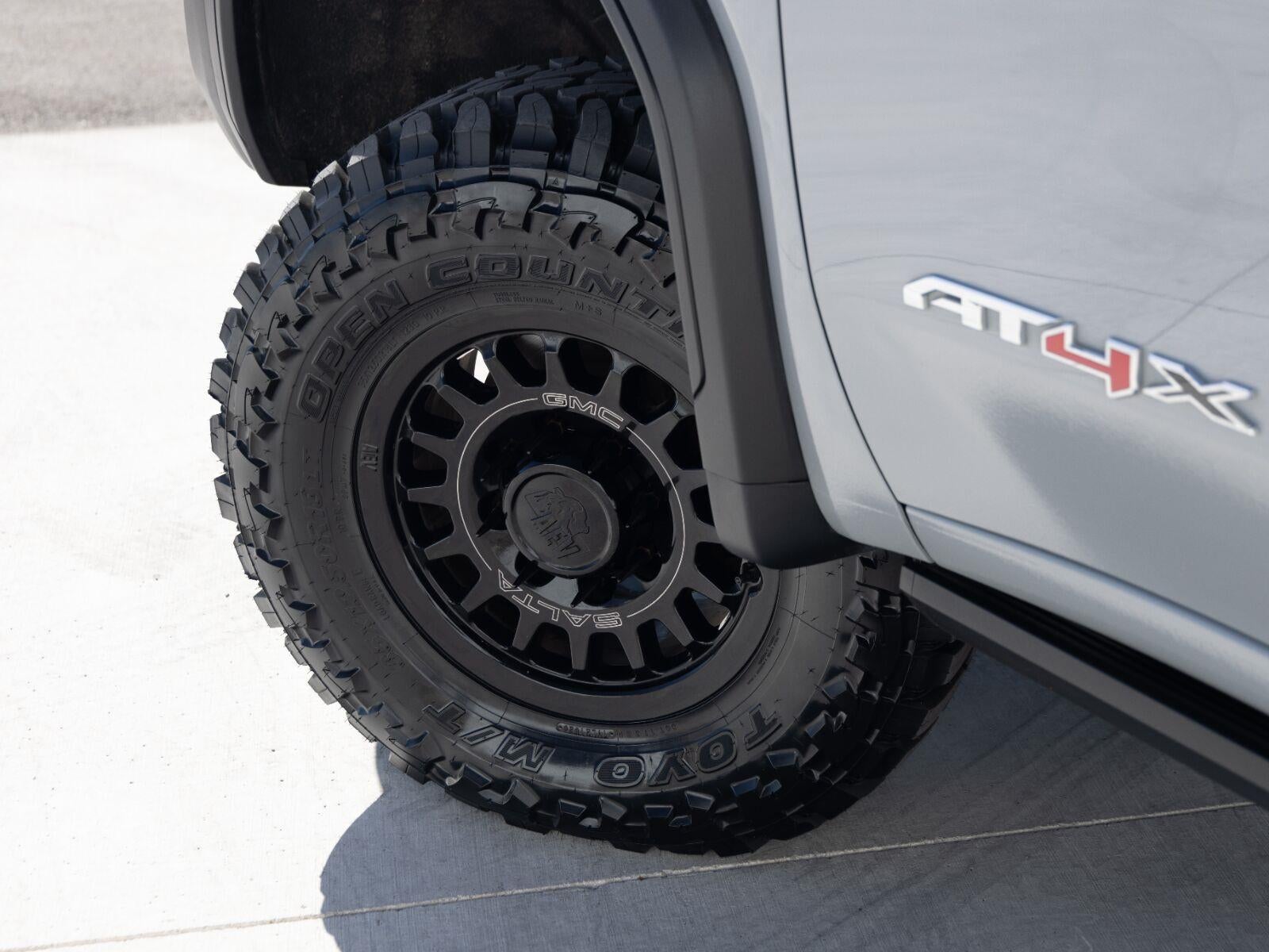 2024 GMC Sierra 2500HD AT4X