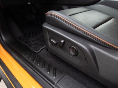 2025 GMC Canyon 4WD AT4